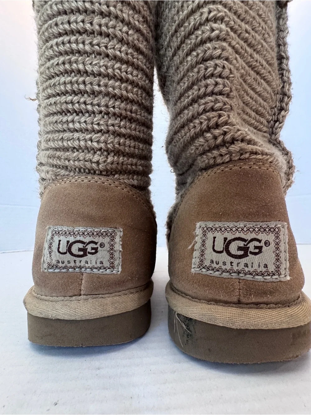 UGG Women’s Size 8 Classic Knit Tall Brown Sweater Boots Cardigan Winter
